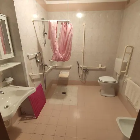 Al Trieste Hotel